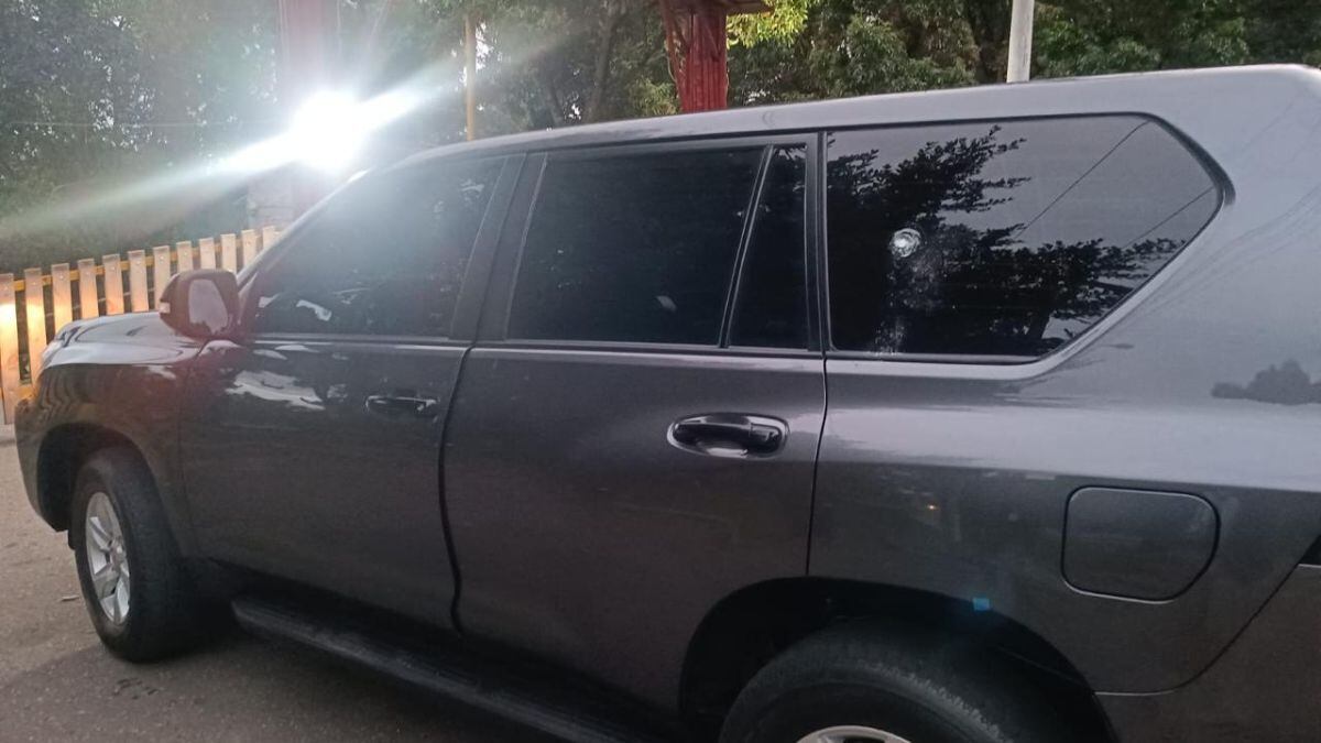Atacaron con arma a camioneta de la UNP del esquema de protección de la Casa de Nariño en Bogotá.