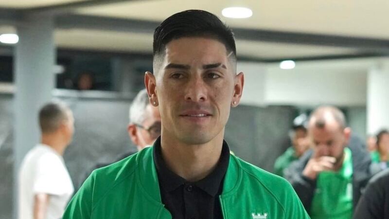 ‘Turro’ Olivera no paró de llorar ante la despedida de hinchas de Nacional