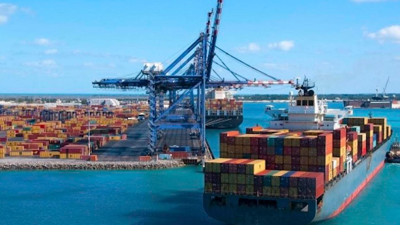 Colombia establece aranceles inteligentes de 35%, 50% y 75% para 191 productos provenientes de Ecuador