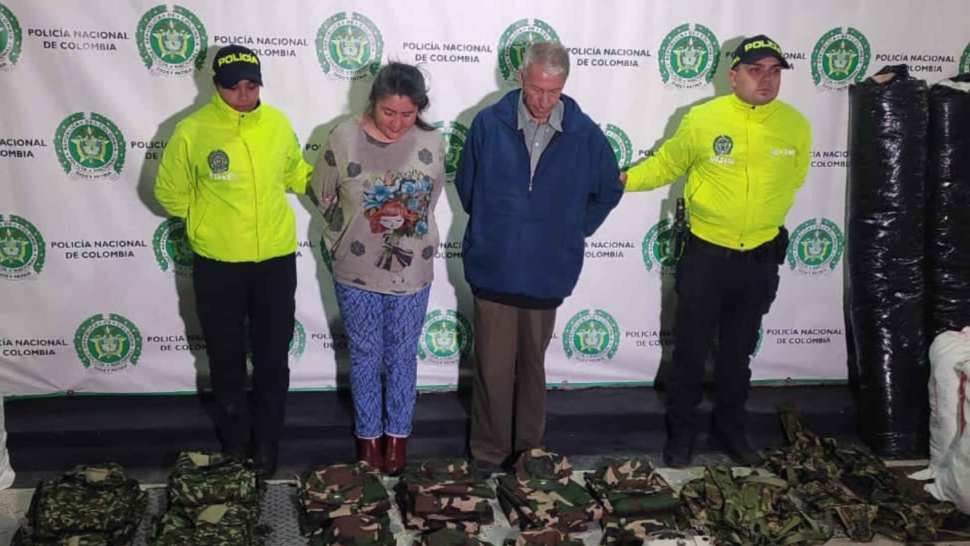 En una casa del barrio Venecia, cayeron adultos mayores que confeccionaban ropa para las disidencias de las Farc