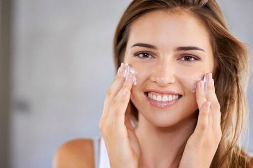 Top: Cómo cuidarse la piel según la edad