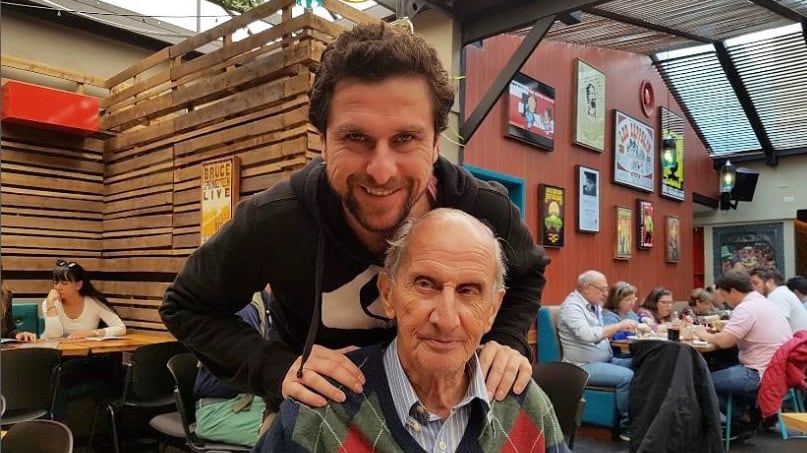 Carlos Sarria papá e hijo