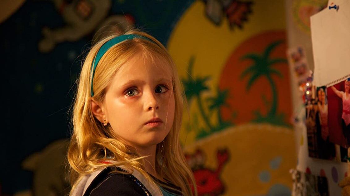 Loreto Peralta tenía 9 años cuando dio vida a Maggie Bravo en 'No se aceptan devoluciones'