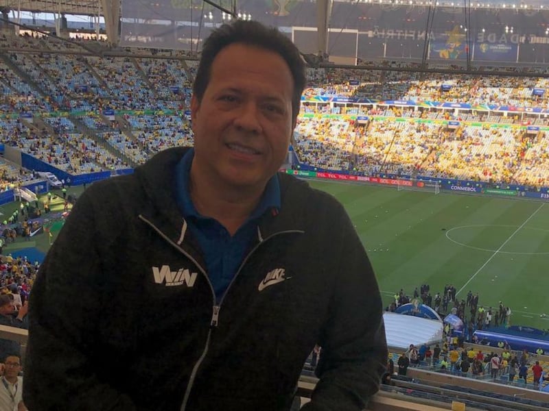 Convocaron al ‘Cantante del gol’ para el Mundial: Javier Fernández Franco será narrador de famoso medio