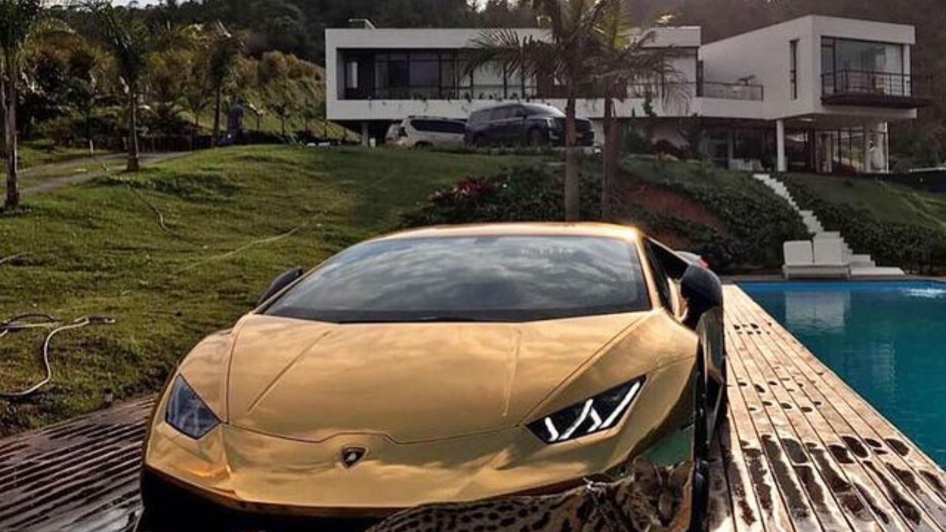 Casa cantante colombiano