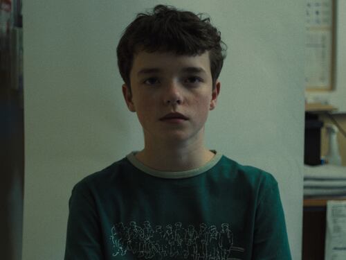 ¿Le gustó “Adolescencia”? Las 3 impactantes series que debe ver en Netflix