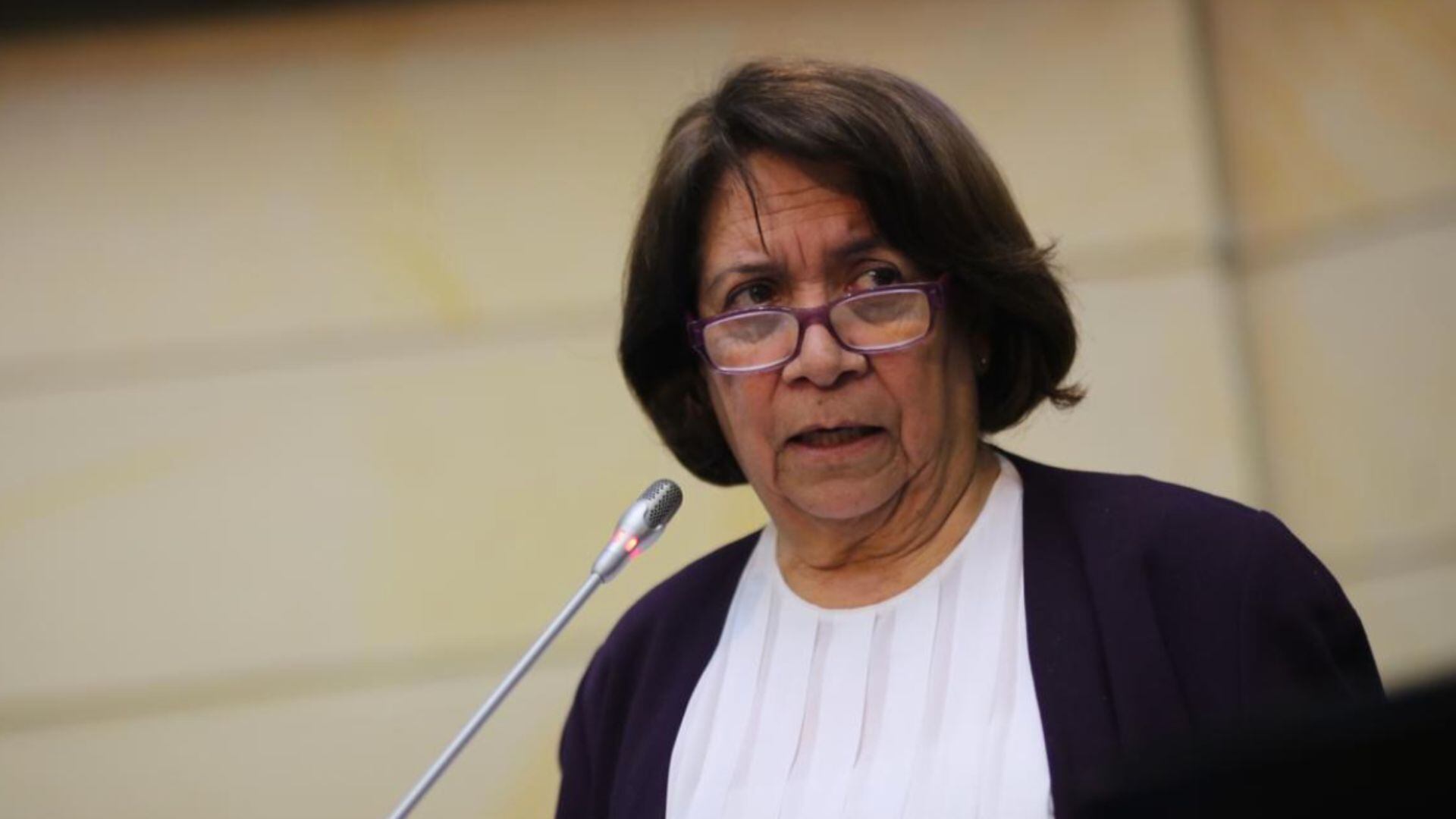 Senadora Aída Avella