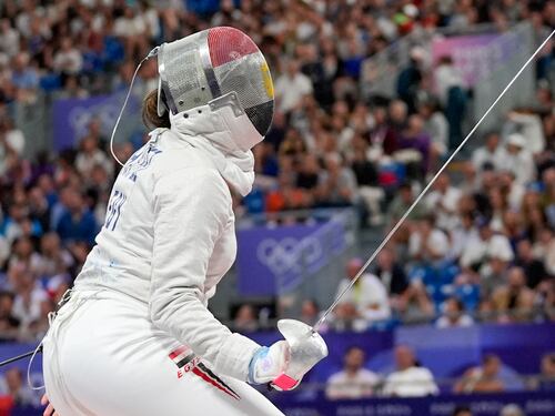 Esgrimista egipcia Nada Hafez reveló que compitió con siete meses de embarazo en los JJOO de París