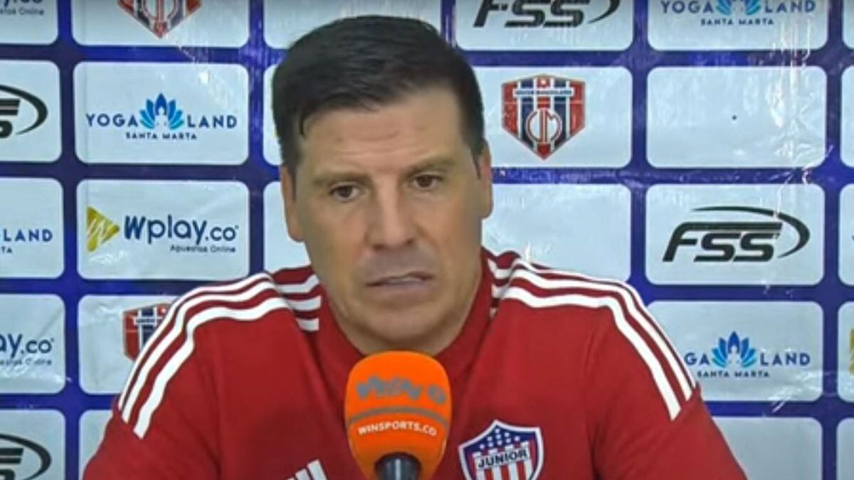 “Los vestidores olían a orines y no tenían agua”, Cruz Real, técnico de Junior