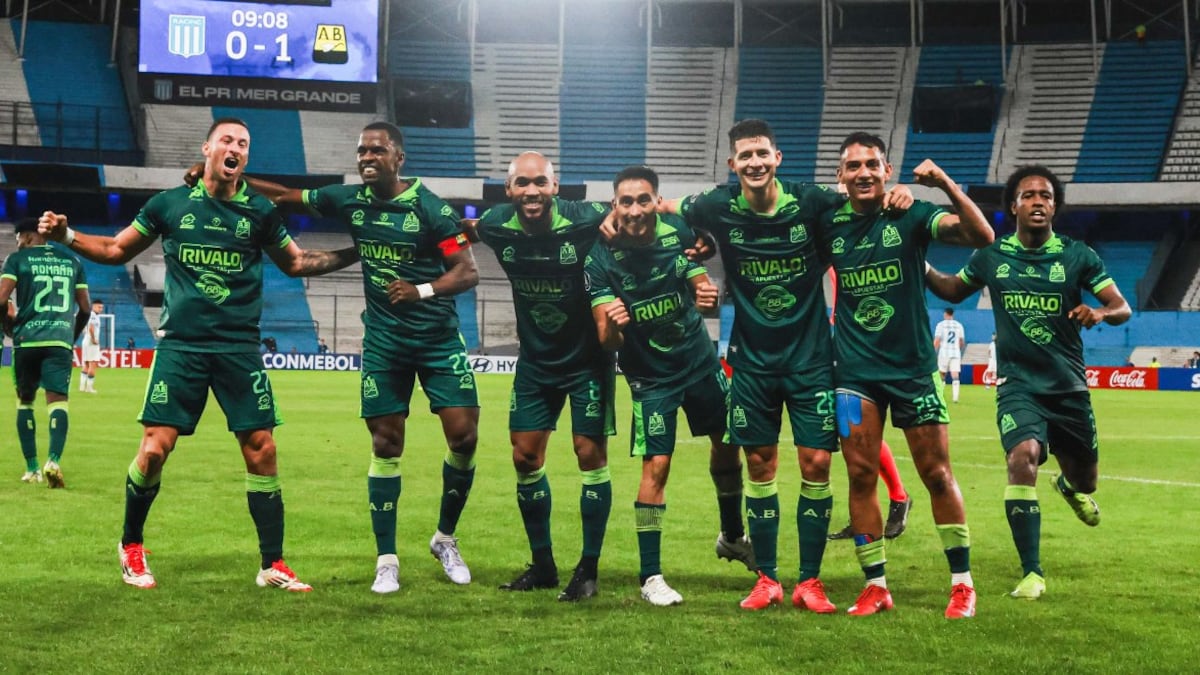 Fabián Sambueza sufrió complicada lesión, es baja en Bucaramanga y hablan de buen tiempo