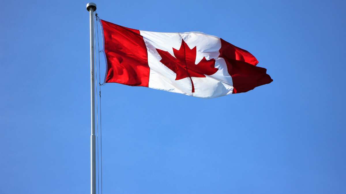 Dentro de las razones de las sanciones es por impedir transición pacífica del poder.