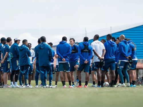 Jugador de Millonarios fue captado llorando justo antes de enfrentar a Junior