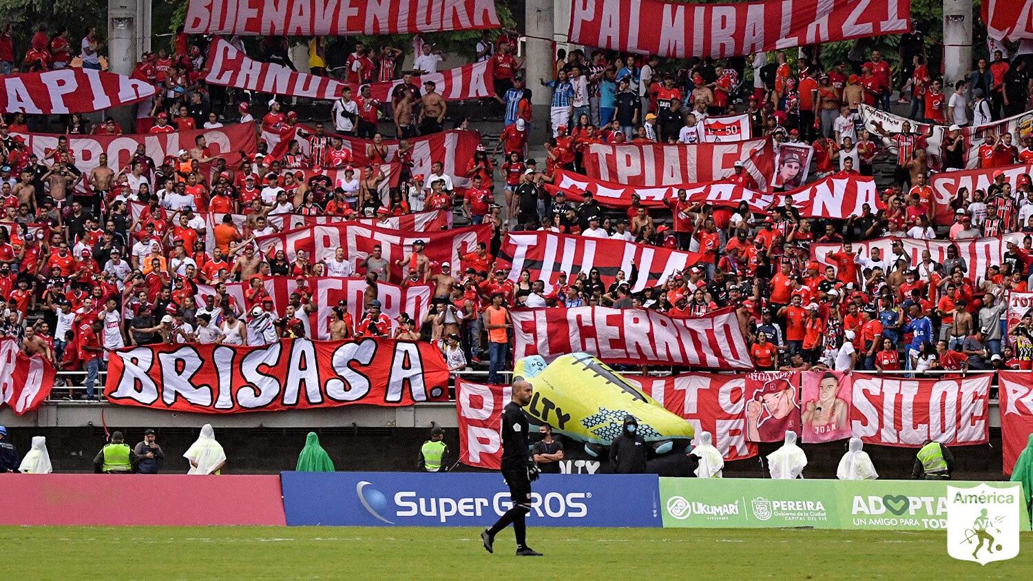 América fue sancionado por el uso de extintores de sus hinchas en Pereira