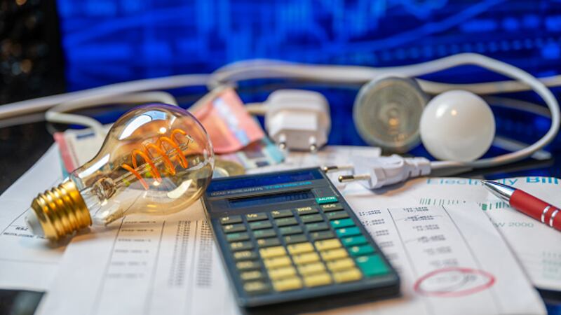 ¿Alivio para el bolsillo? Gobierno estudia la posibilidad de estratificar el consumo de energía