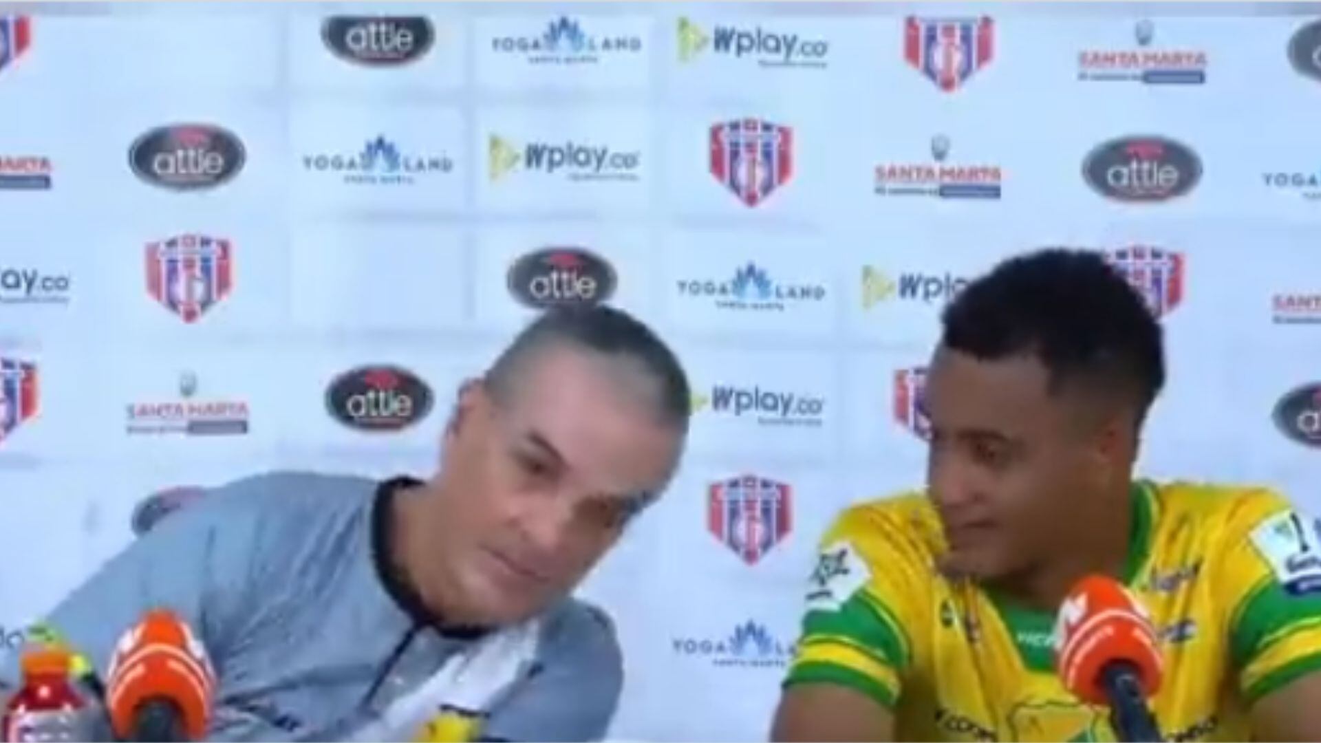 Aldair Cantillo, jugador del Atlético Huila, dejó una de las mejores imágenes en el regreso del FPC.