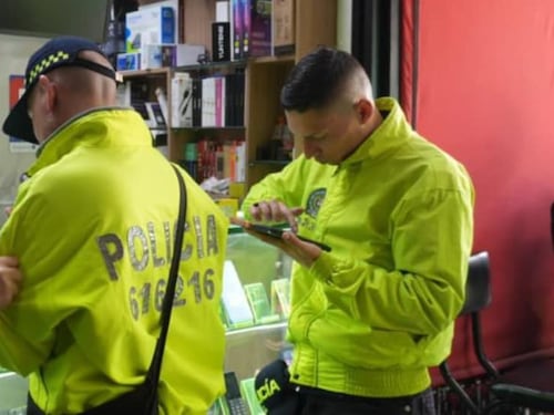 Megaintervención en Suba: 70 celulares incautados y cierre de cinco establecimientos.