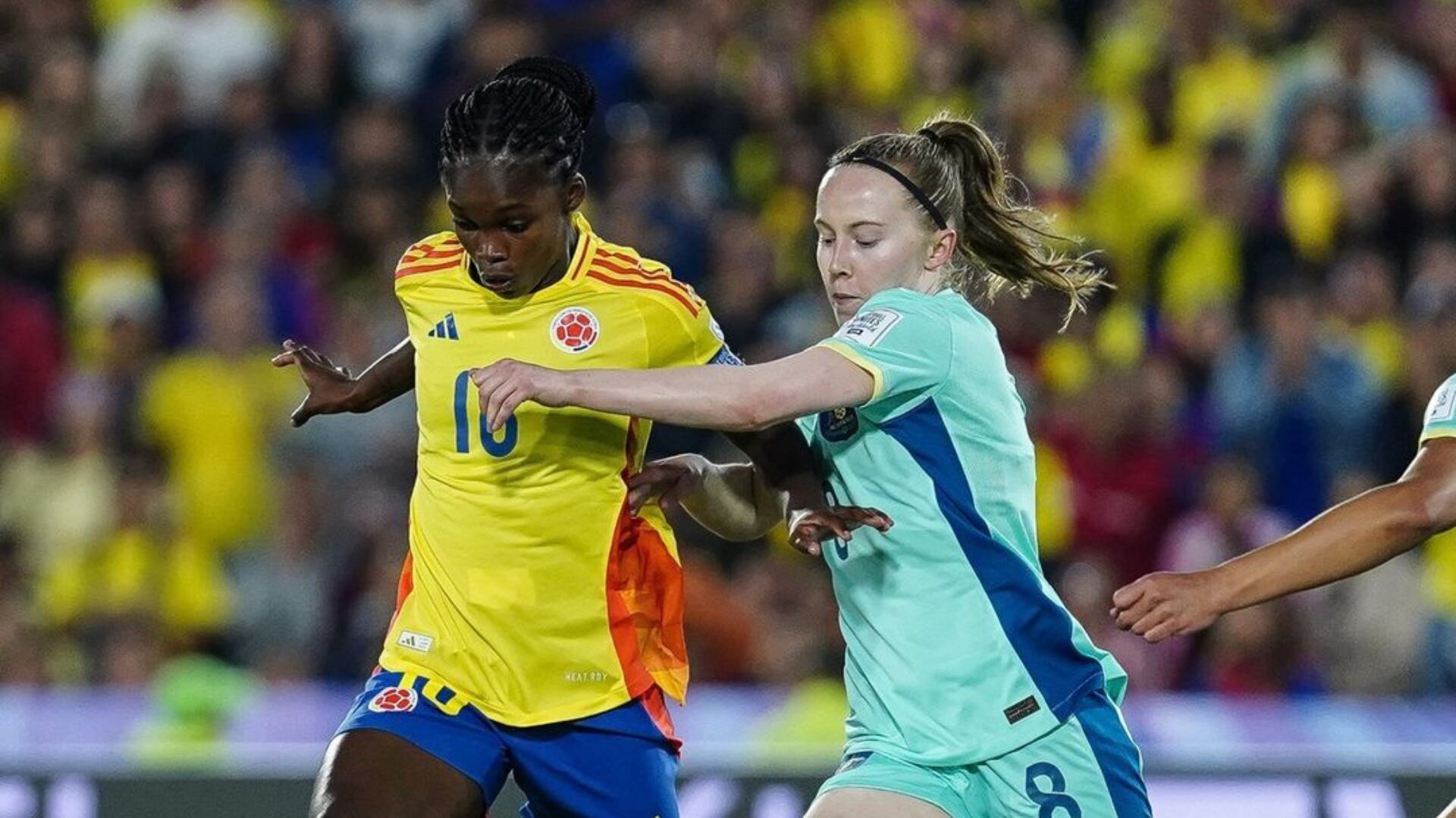 jugadora de Australia mandó a callar a los hinchas de la Selección Colombia