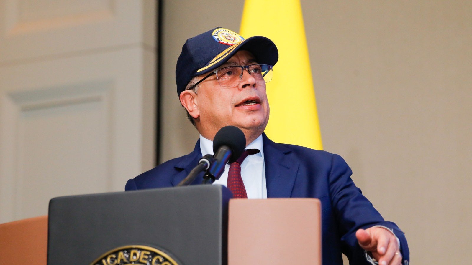 Presidente Petro decreta Día Cívico en Colombia por falta de agua en Colombia.
