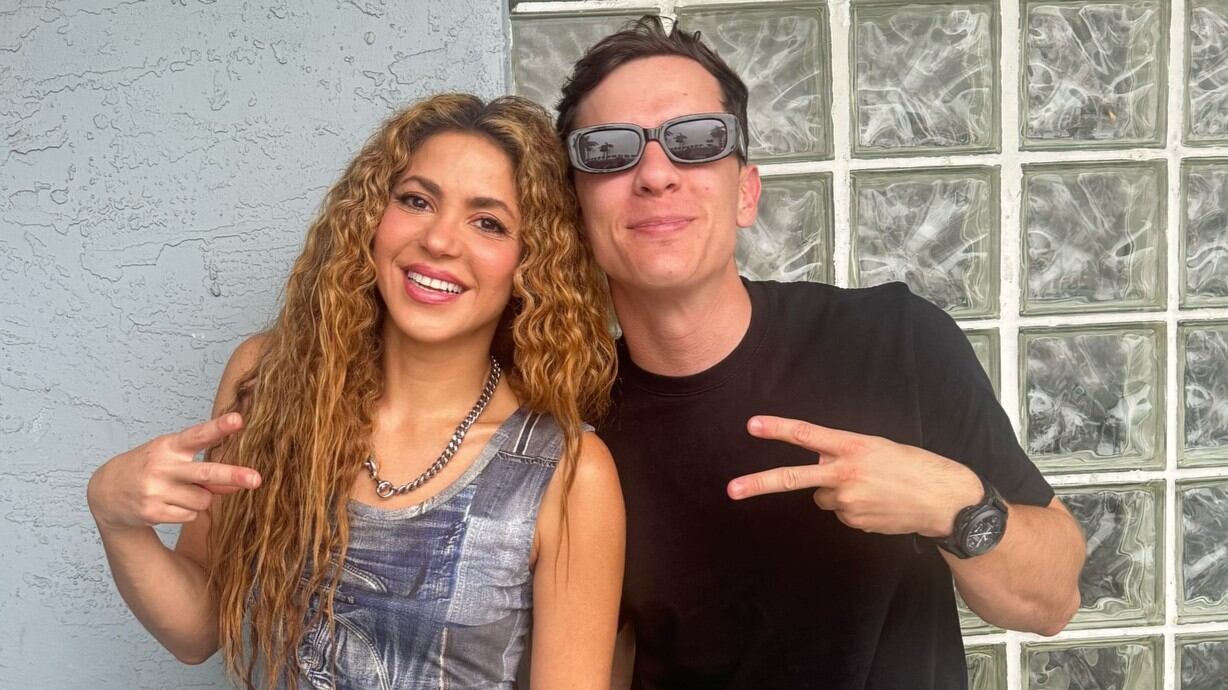 El cantante Guaynaa estrenó el “aguinaldo” para sus seguidores y las expectativas crecieron por si Shakira estaría incluida.