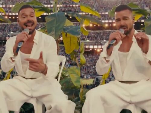 El significado real de ‘Lo que le pasó a Hawaii’: la canción de Bad Bunny que Ricky Martin interpretó en el Super Bowl