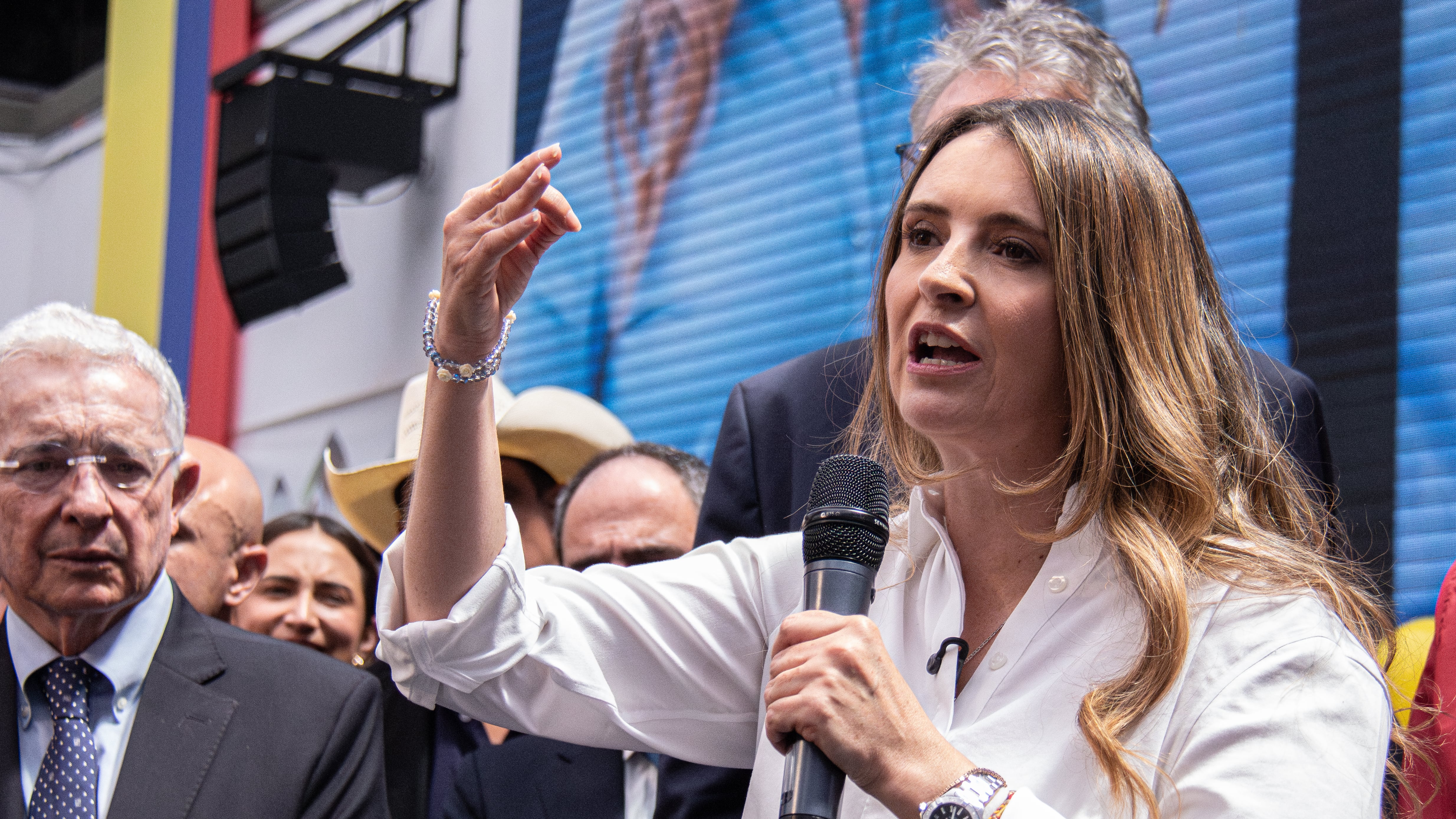 Paloma Valencia y Álvaro Uribe en inscripción de su candidatura.