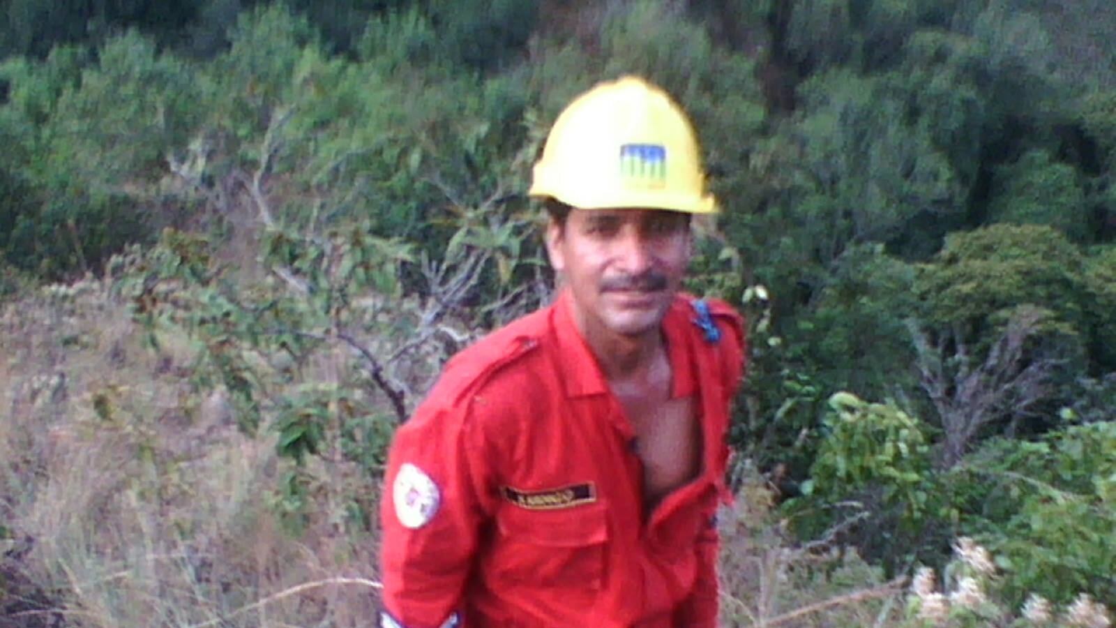 El comandante de Bomberos de Jamundí fue asesinado mientras se transportaba en un vehículo particular.
