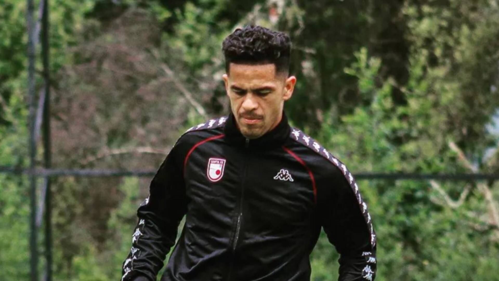 Yulián Anchico pidió a los hinchas de Santa Fe que llenen el estadio