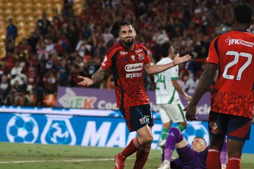 “Plica sinovial y artrofibrosis”, Medellín dio el parte médico sobre Francisco Fydrisewski