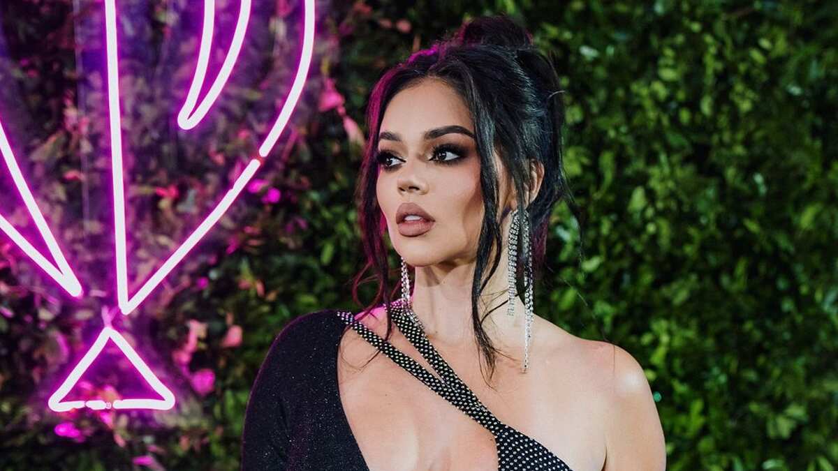 'La Segura' desde la alfombra verde los Premios Heat