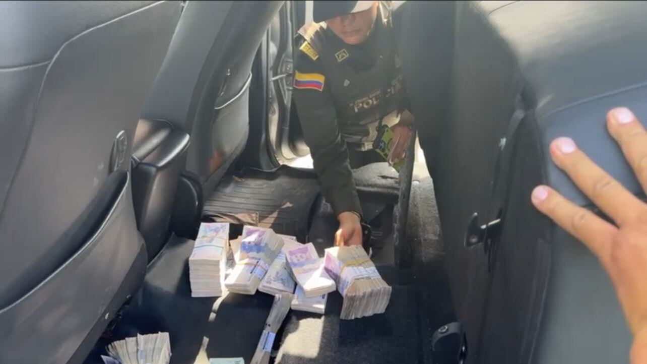 Incautan dinero en efectivo en carreteras de Montería a Lorica