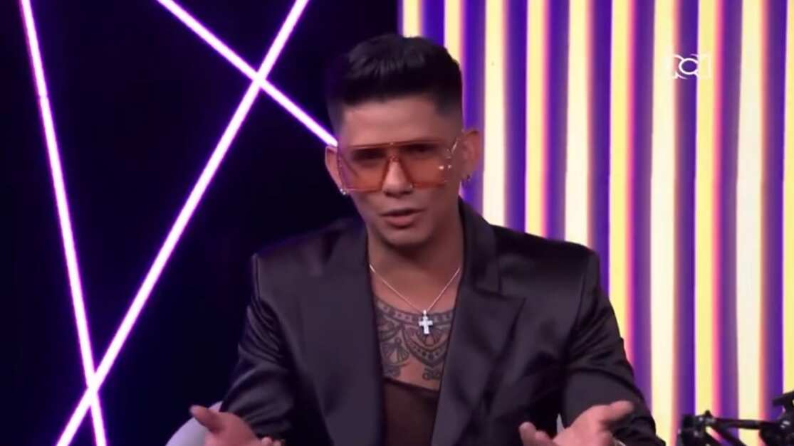 El venezolano Abel Andrade defendió los vestidos de Yina Calderón y aseguró que ella está dando en ‘La Casa de los Famosos’ lo que la gente quiere