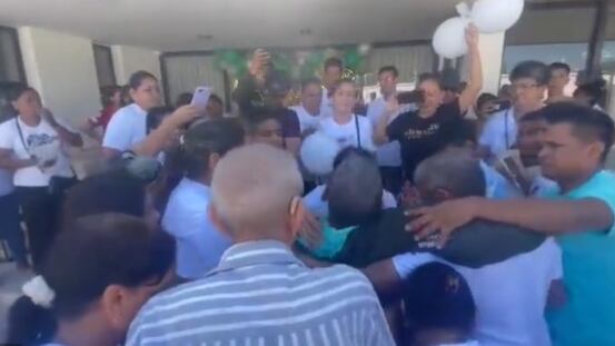 Llegada de padre de Luis Díaz a su vivienda en Barrancas, La Guajira.