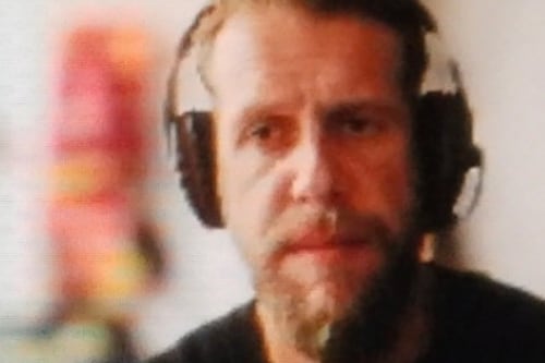 Islandés habría abusado sexualmente de una menor de 16 años luego que le habría ofrecido dinero para tener relaciones sexuales en Medellín