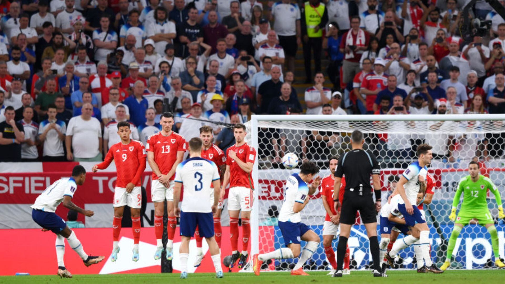 Gol de Rashford ante Gales.