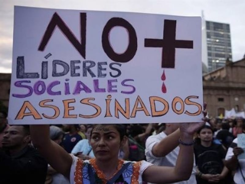 “Duelo colectivo”: Por asesinatos de firmantes de paz y líderes sociales harán plantón en Medellín