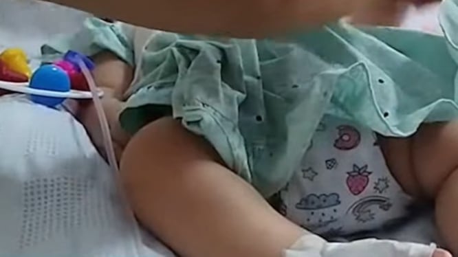 Traslado de bebé parado por Nueva EPS