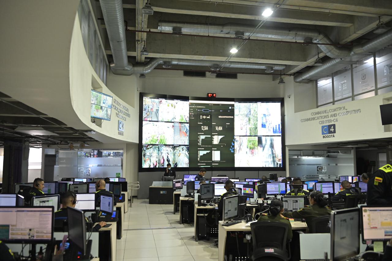 Bogotá busca “más ojos”: Así puede conectar su cámara de seguridad al C4 para vigilar la ciudad