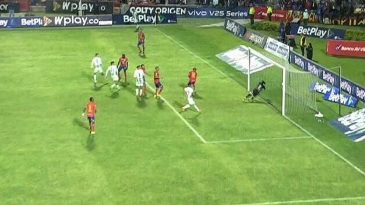 ¿Fue gol de Nacional ante Pasto?: Reveladora foto en mejor ángulo que la toma de Win