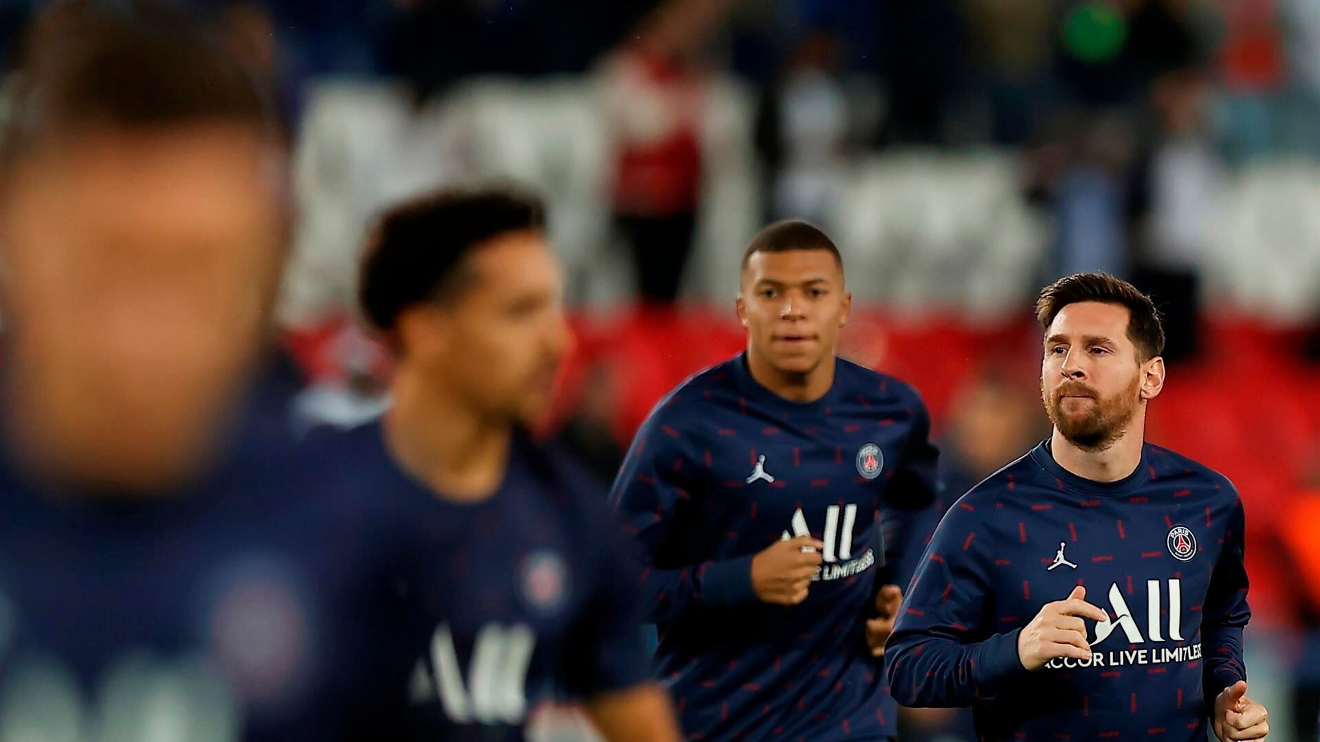 Mbappé dice que Messi ‘es una cosa increíble’, pero que su inspiración es Cristiano Ronaldo