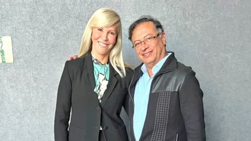 Petro culpó a la gobernadora del Valle, Dilian Francisca Toro, por el hundimiento de la consulta popular