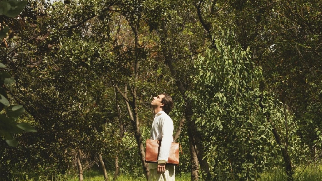 A través de su música, el compositor y cantante Fran Diego explora la duda, la pérdida de rumbo y los momentos de transición personal como oportunidades para reflexionar. Foto: cortesía.