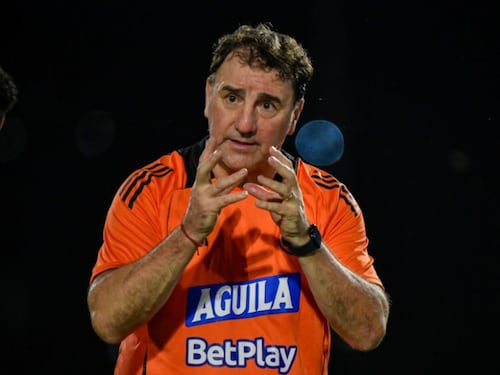 Néstor Lorenzo reveló el plan que tiene para que la Selección se beneficie con las pausas de hidratación