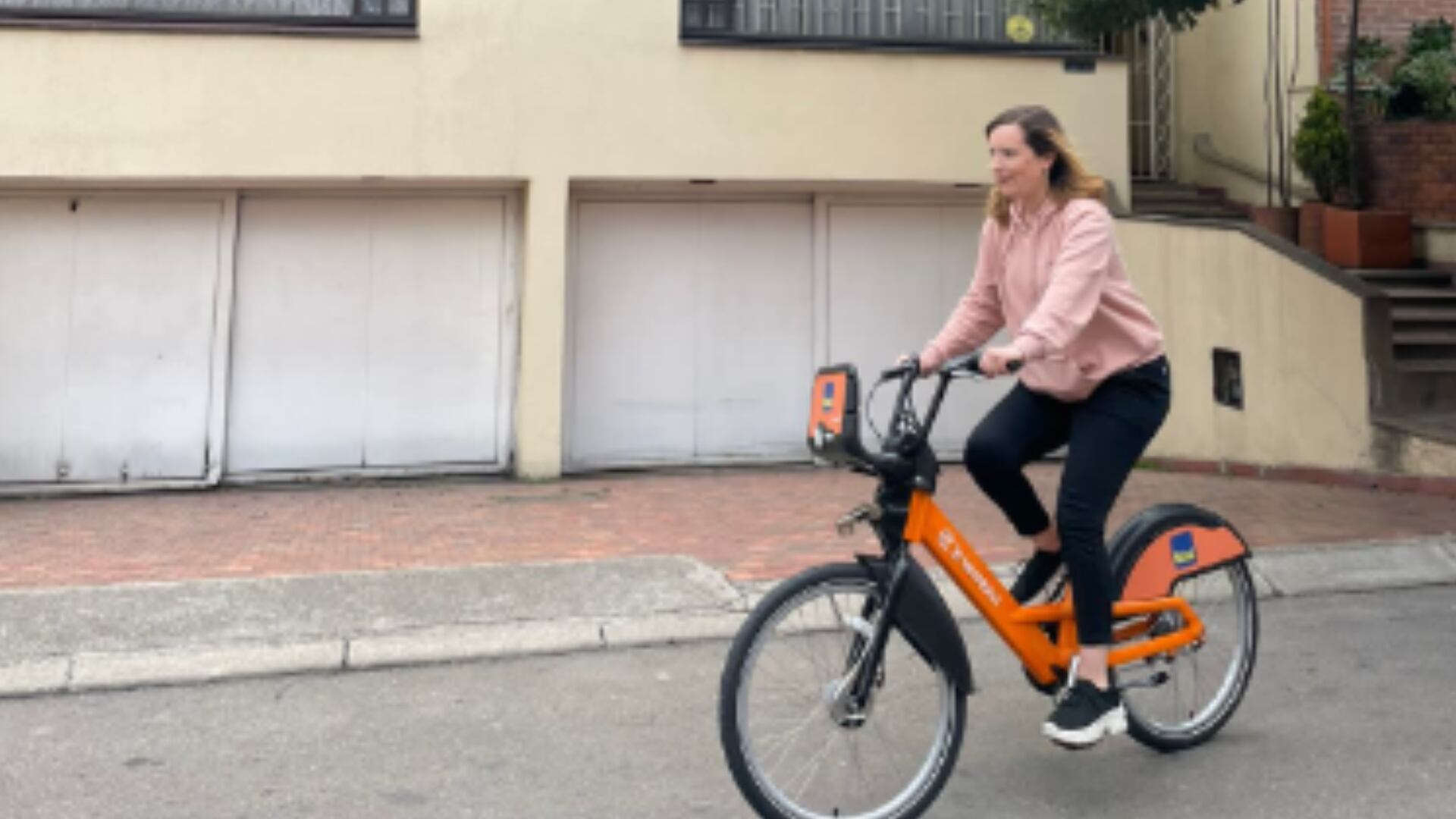 Twitter: Paola Herrera