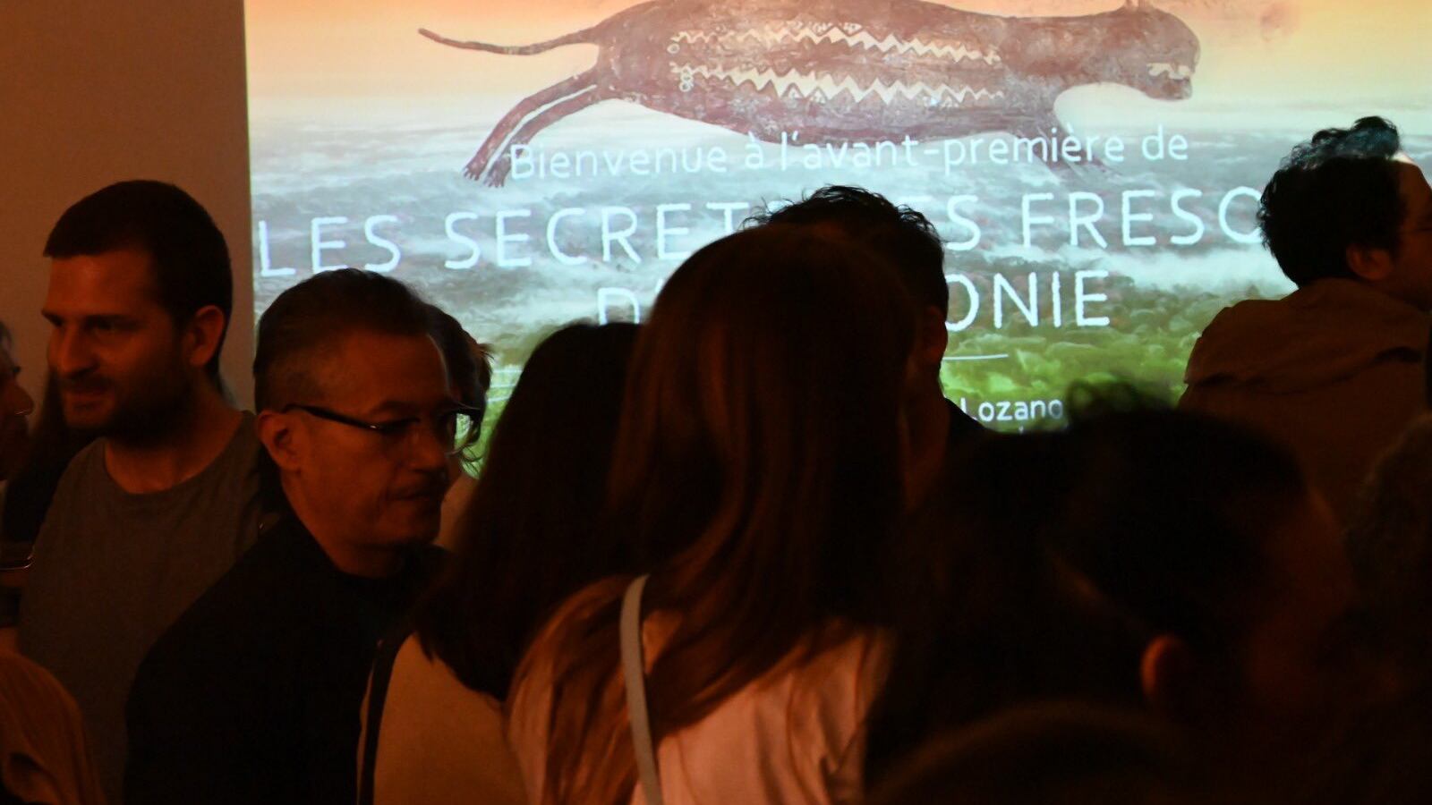 Foto del lanzamiento del documental científico sobre Chibiriquete en sede de la Unesco en Francia.