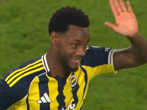 Denuncian penalmente a Jhon Jader Durán en Turquía por acoso y exhibicionismo en pleno partido