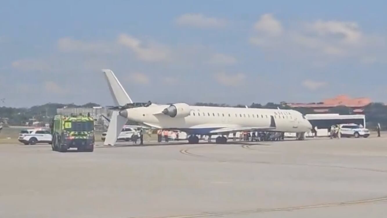 Choque de aviones en Atlanta/X