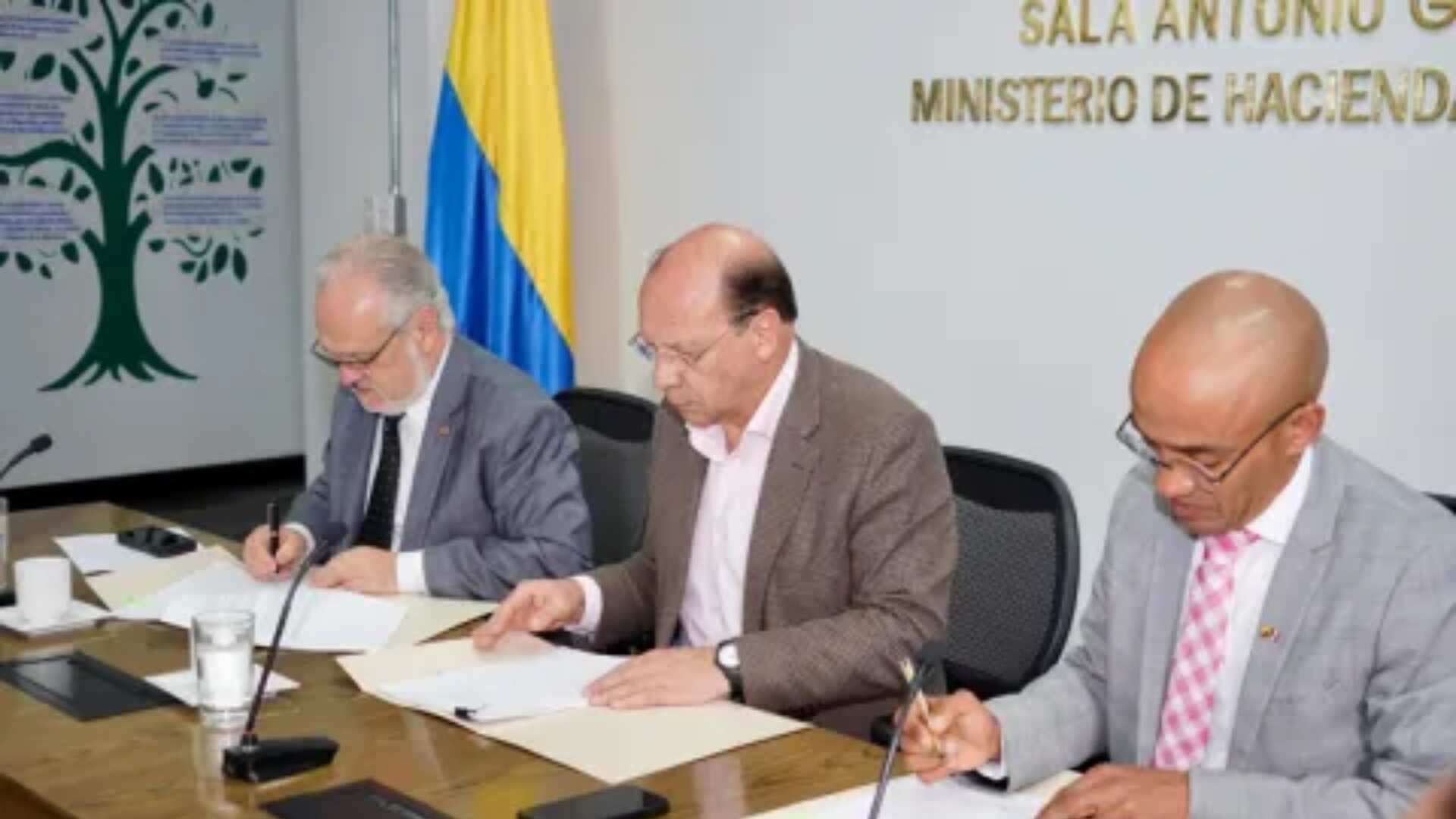 Francia otorga financiamiento clave a Colombia para impulsar la Reforma Rural Integral y la paz (Foto de cortesia)