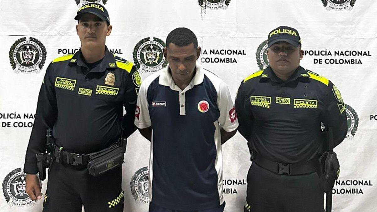 Capturan a primer identificado que tenía prohibido ingreso al Metropolitano por agresión a hincha de Junior.