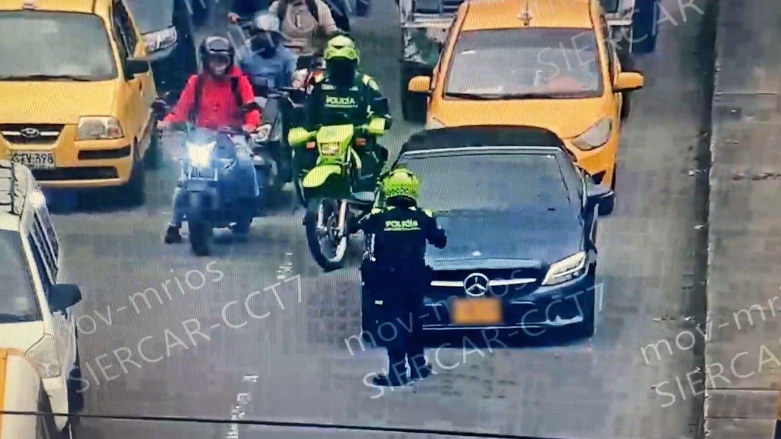 Identifican a reguetonero involucrado en agresión a agente de tránsito en Medellín