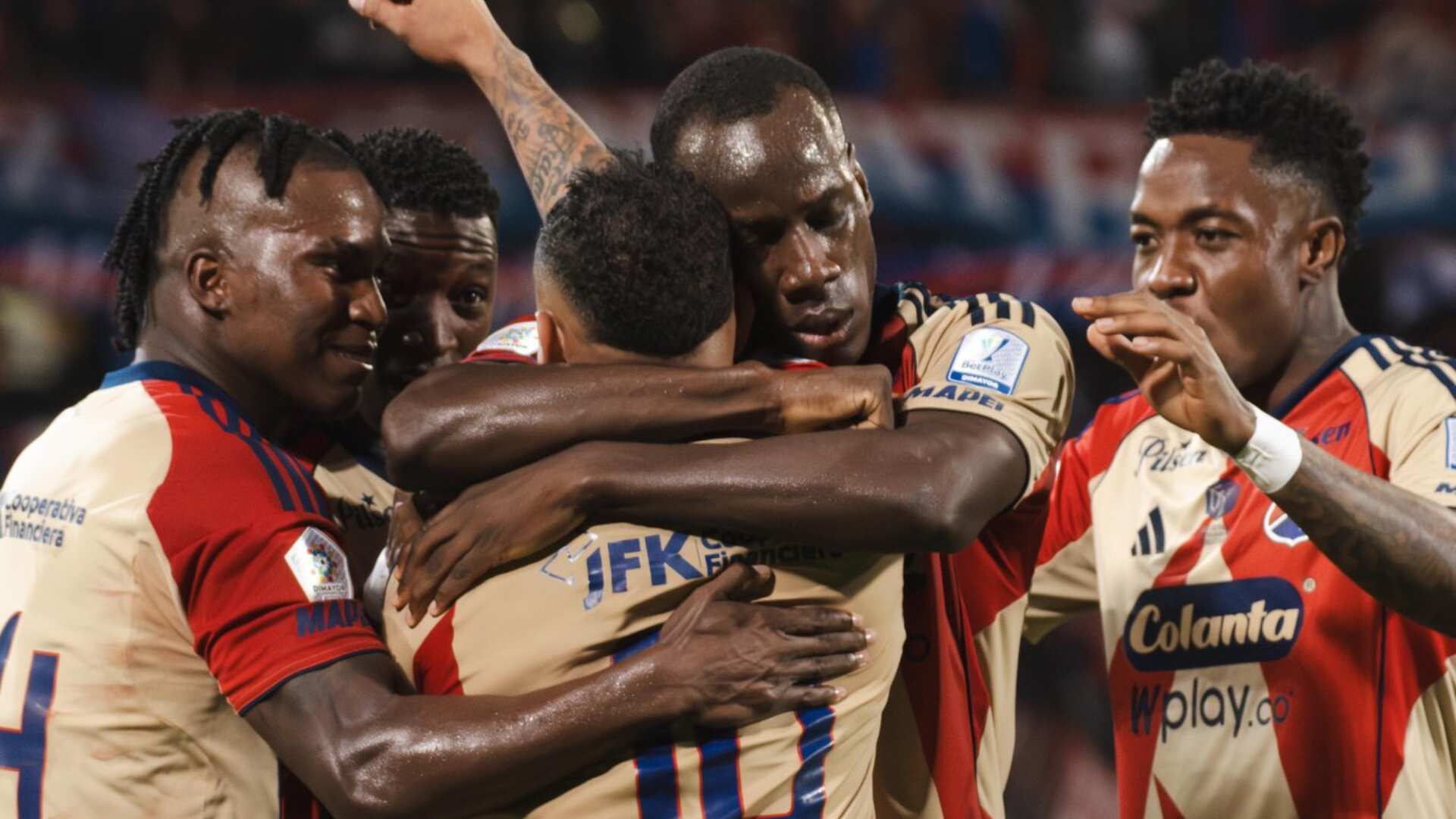 Juan Felipe Cadavid trató de pendenciero y fastidioso a futbolista que “vive perjudicando” a Medellín